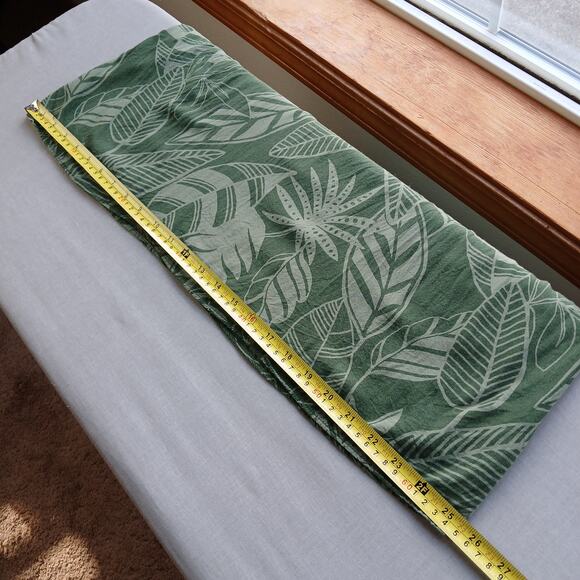 Old Navy Ruffled Cold Shoulder Cami Top XL green palm adjustable straps tropical - Picture 13 of 15